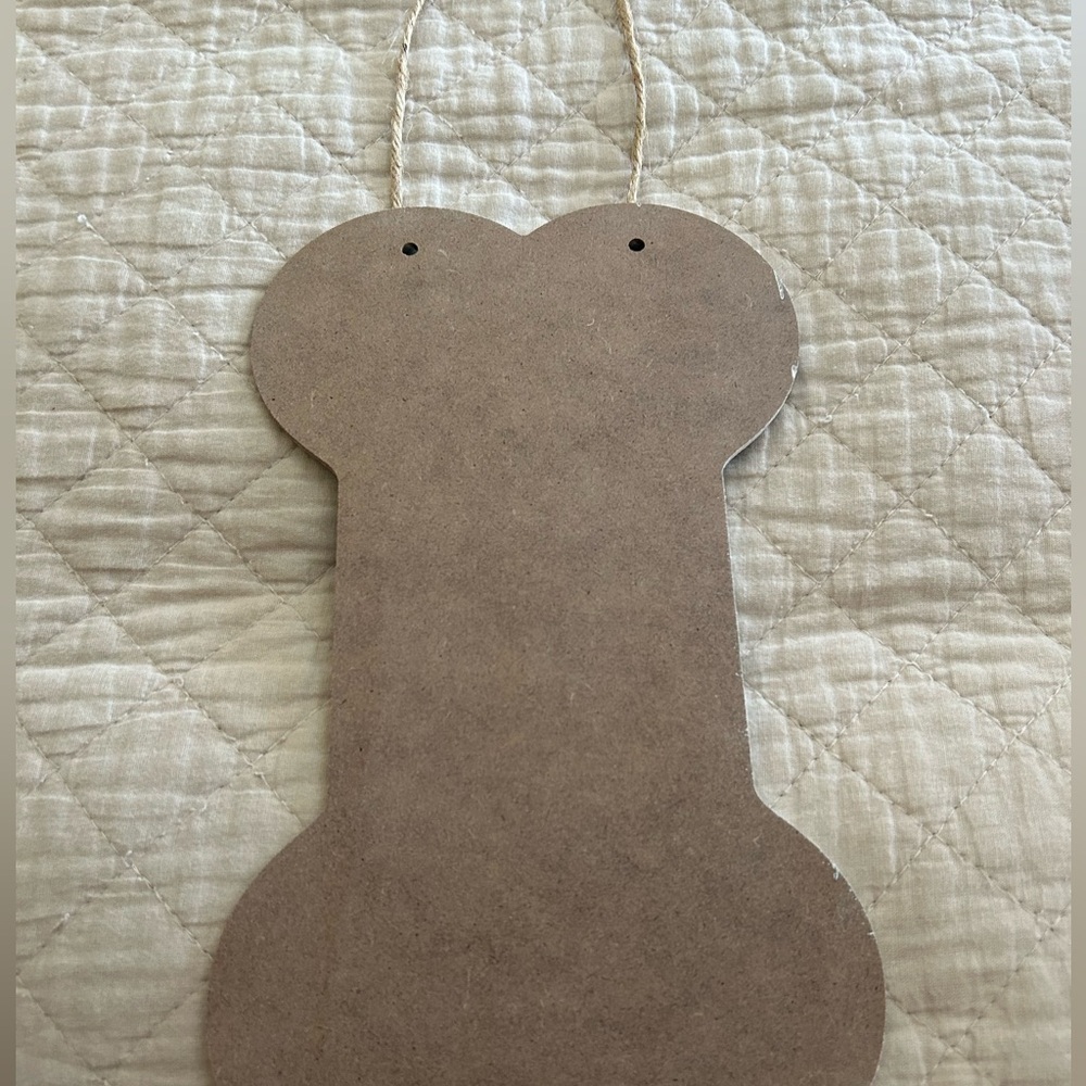 Bone Shaped Hanging Wood Sign.  DOG A Forever Loyal Companion / BRAND NEW - Picture 3 of 8